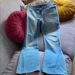 Joe’s Jeans - Rare wash Sz 31